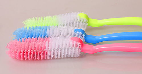 革新清潔體驗 全方位無死角杯刷，廚房清潔的智能解決方案